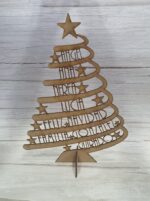 Árbol de navidad con nombres
