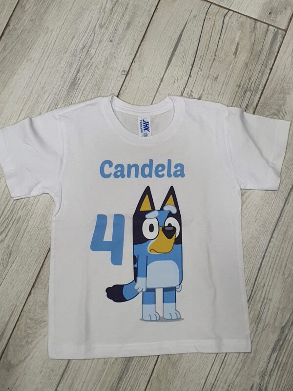 Camiseta cumpleaños personajes - Imagen 1