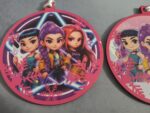 Bola navidad K-pop - Imagen 4